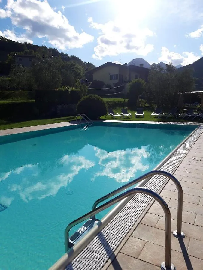 Casa Nel Borgo - Il Picchio Apartment Tremosine
